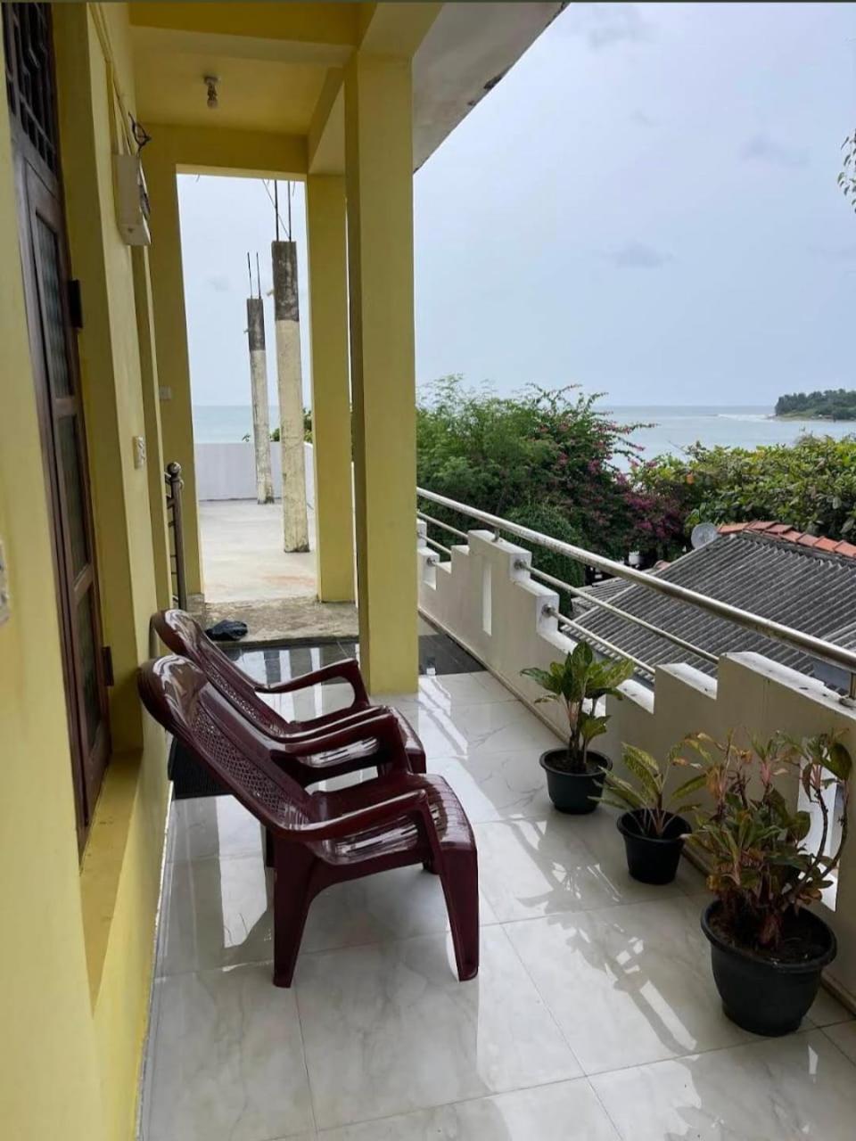 Benzai Surf Apartment Arugam Bay Exterior photo